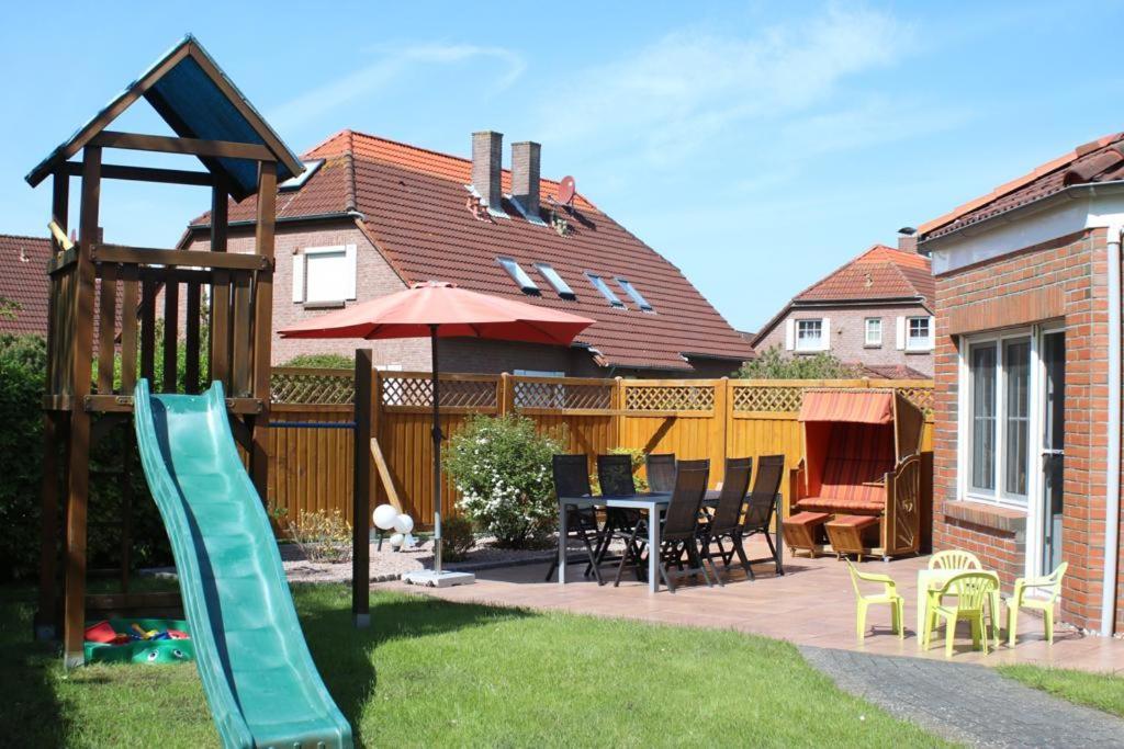 Ferienhaus Merlin Norden Luaran gambar